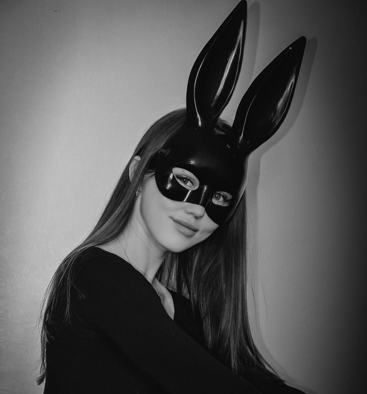 ماسك باني مدل گوش (صاف) 1 ماسك باني مدل گوش (صاف)